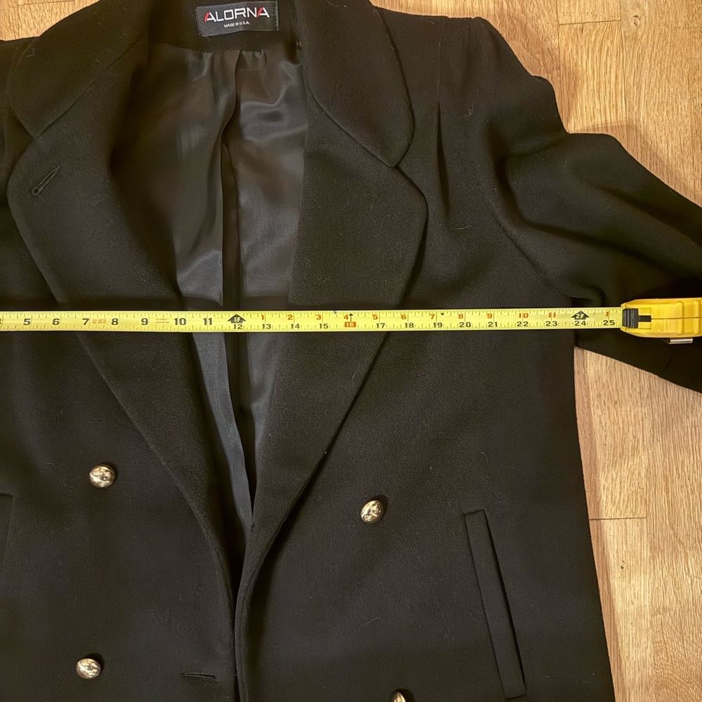 100% Wool Black Pea Coat - Picture 7 of 10